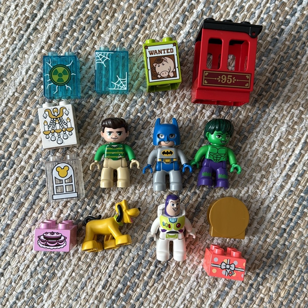 Lego Duplo Variety Lot of random characters, superheroes, Disney and more